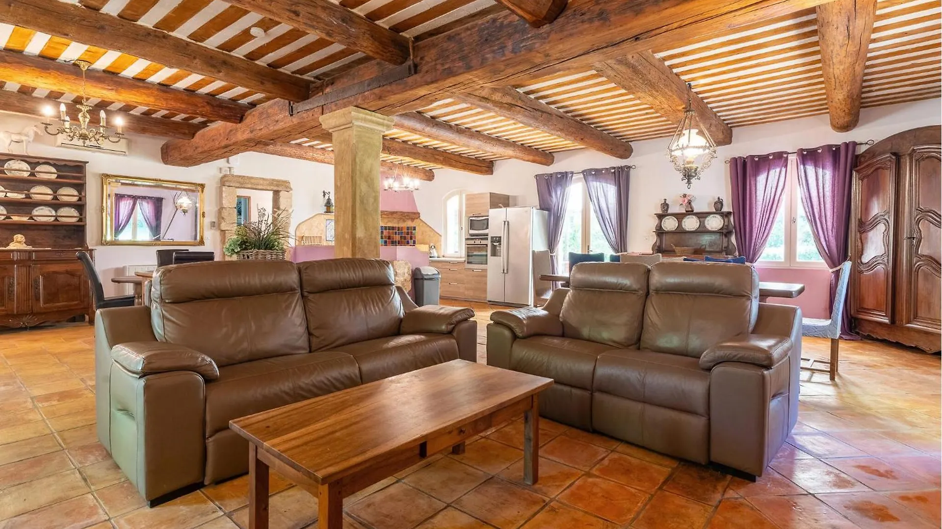4 Bedroom Pet Friendly Home In Apt Σπίτι διακοπών